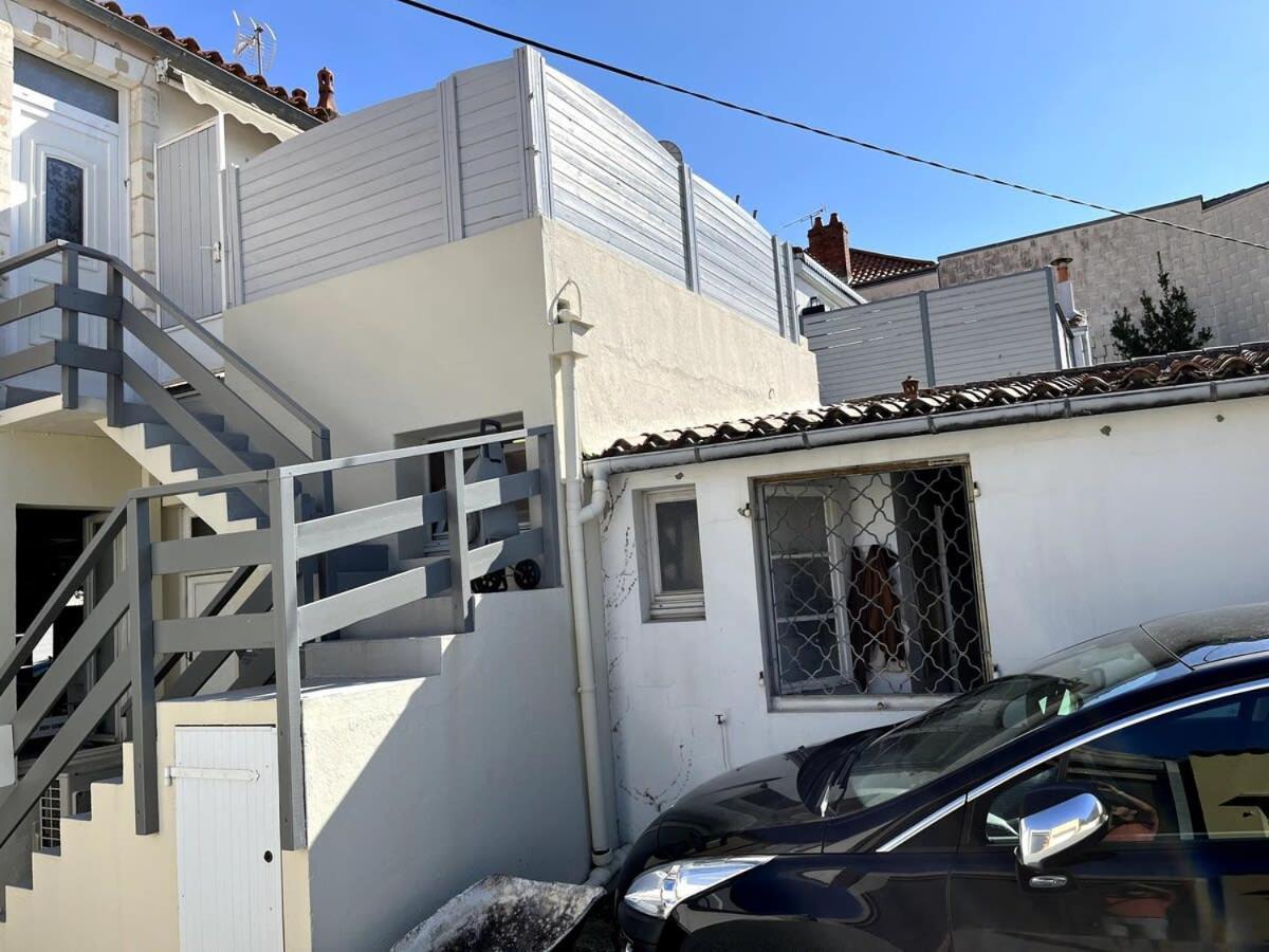 Holiday home Chaleureux Logement-centre Ville-proche Gare-plage *